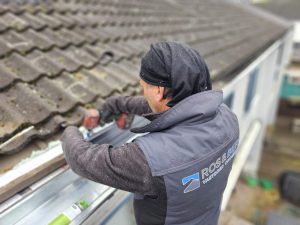 Dakgoot reparatie